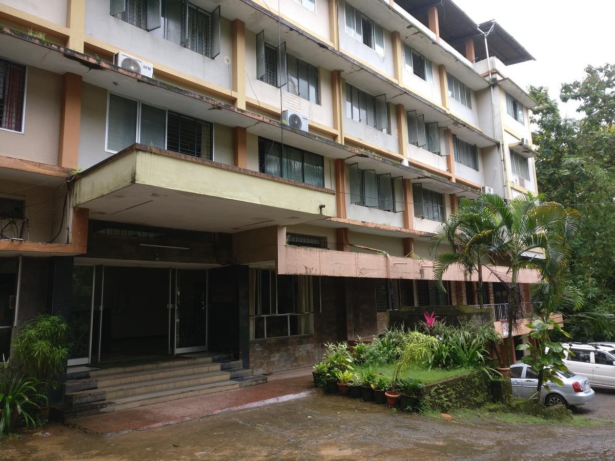 Hotel Surya Mangalore Ngoại thất bức ảnh