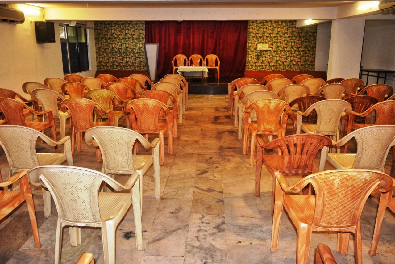 Hotel Surya Mangalore Ngoại thất bức ảnh